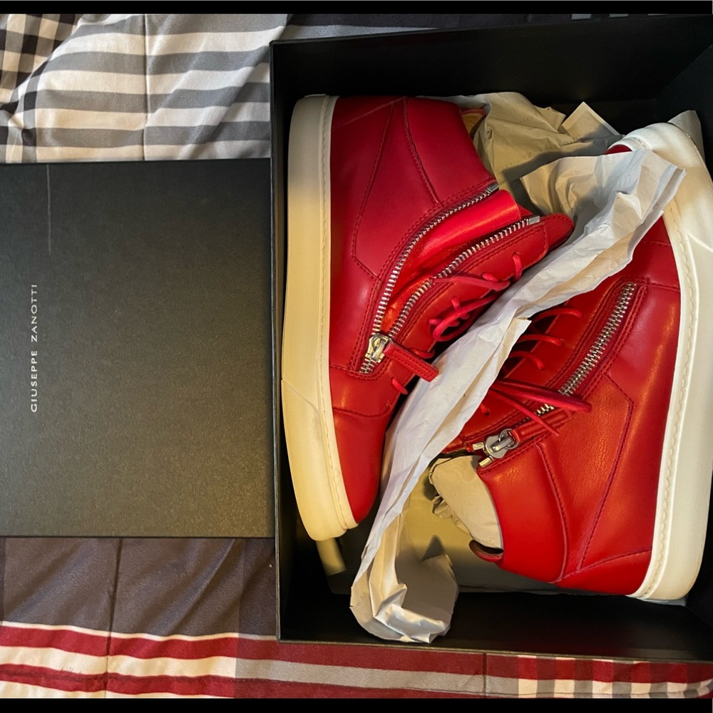 Giuseppe Zanotti Birel Midtop Leather Sneakers in Red